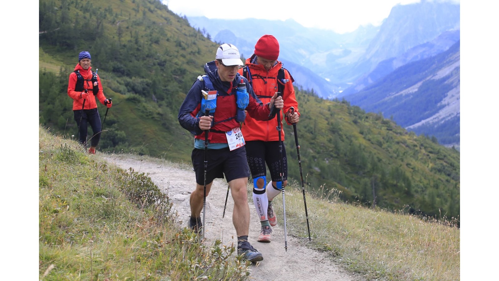 Originaire de la Beauce, il termine une course de 46h dans les Alpes