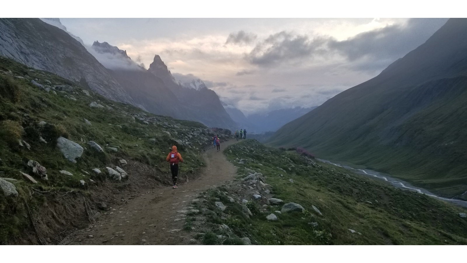 Originaire de la Beauce, il termine une course de 46h dans les Alpes