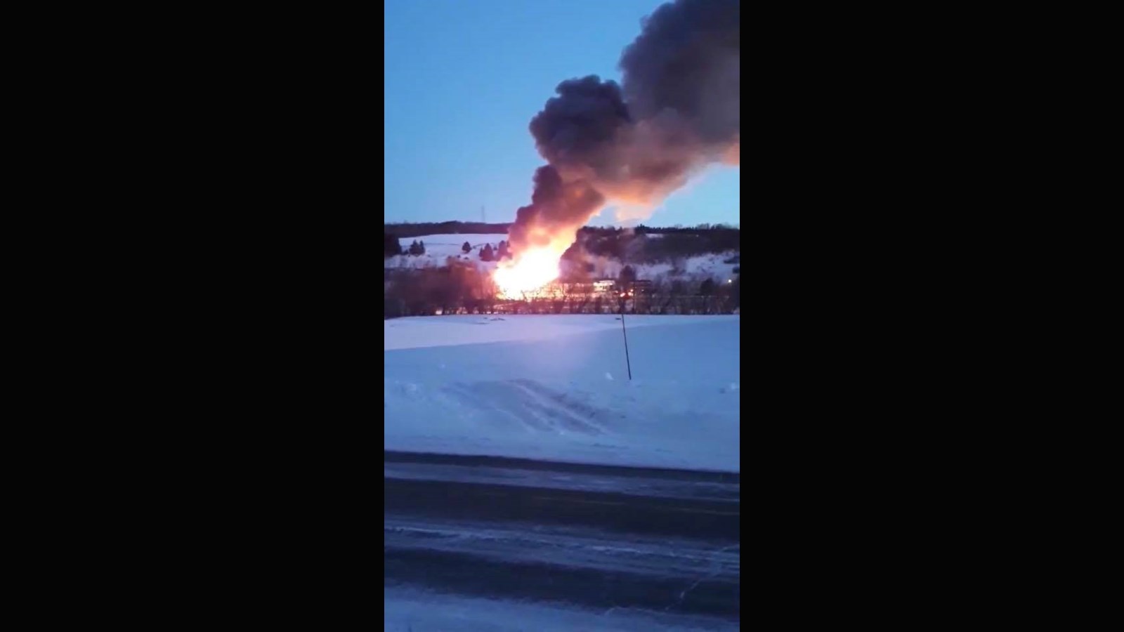 Les flammes emportent un poulailler à Vallée-Jonction
