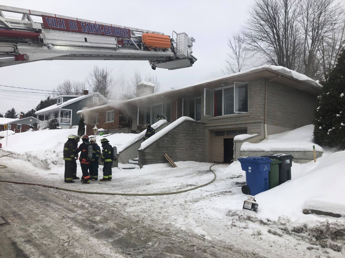 Un feu de résidence en cours à Saint-Georges