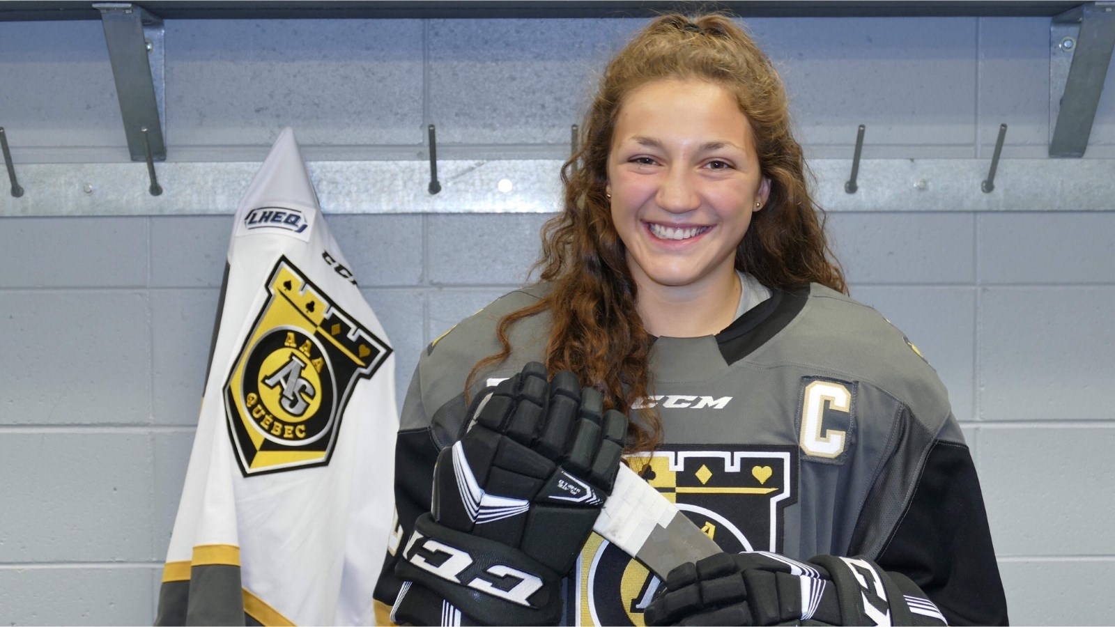 Béatrice Bilodeau est capitaine pour l'équipe Midget AAA des As de Québec.