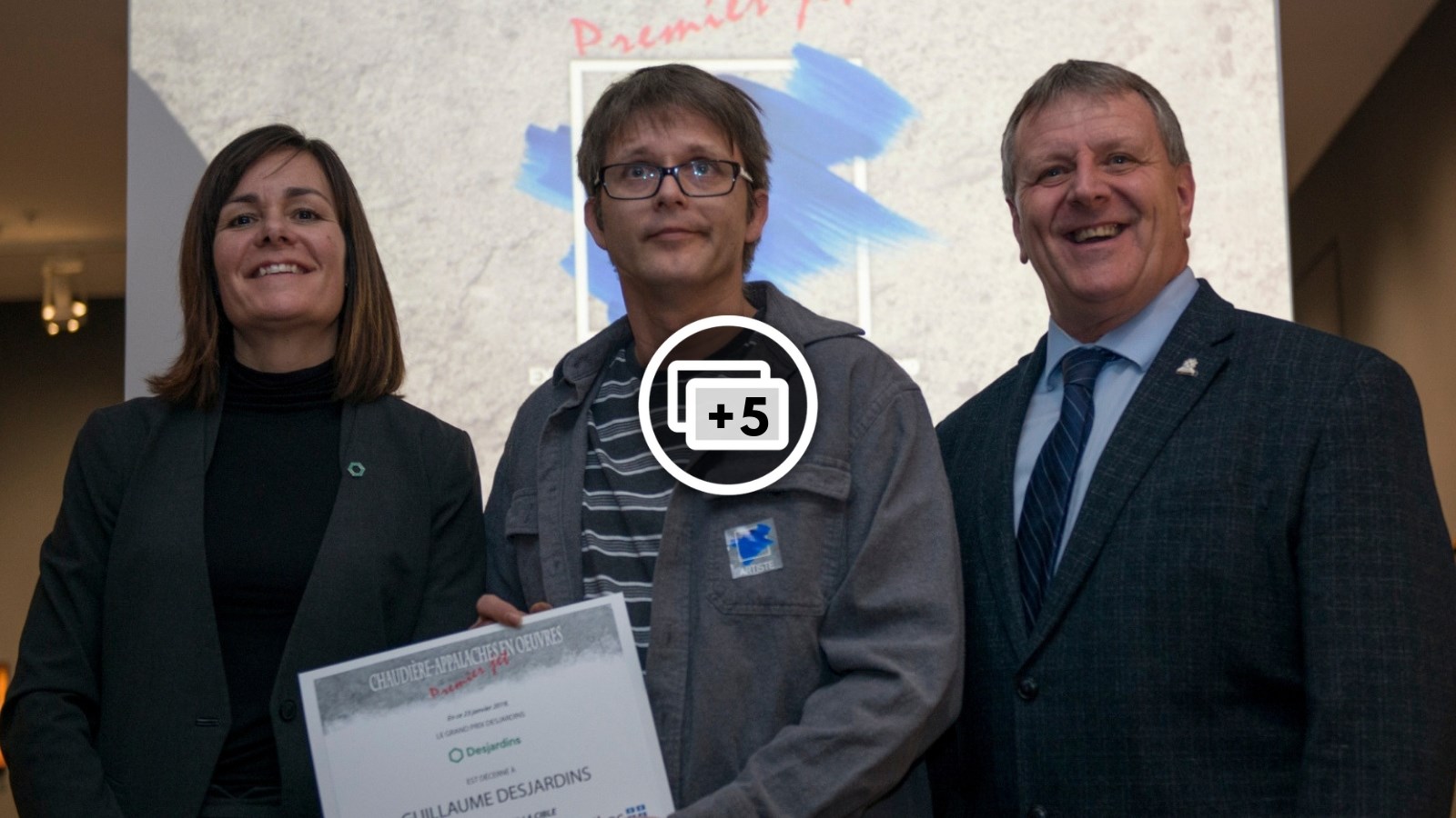 Guillaume Desjardins de Vallée-Jonction a reçu le Grand Prix Desjardins, d'une valeur de 1000 $.