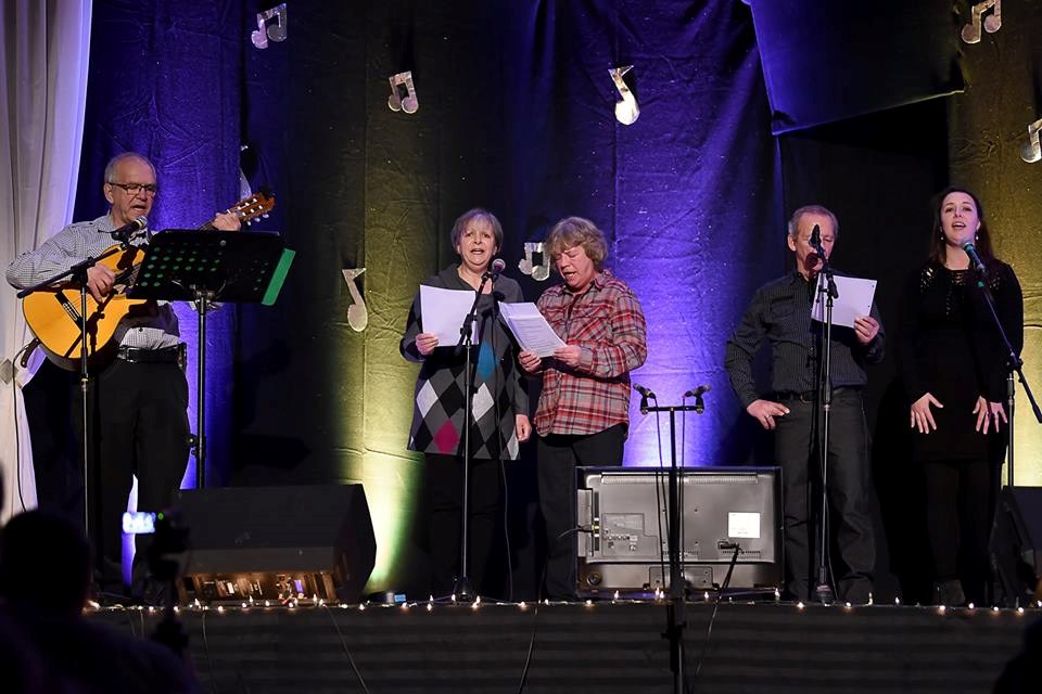 Les famille de Saint-Jules se réunissent pour une soirée magique