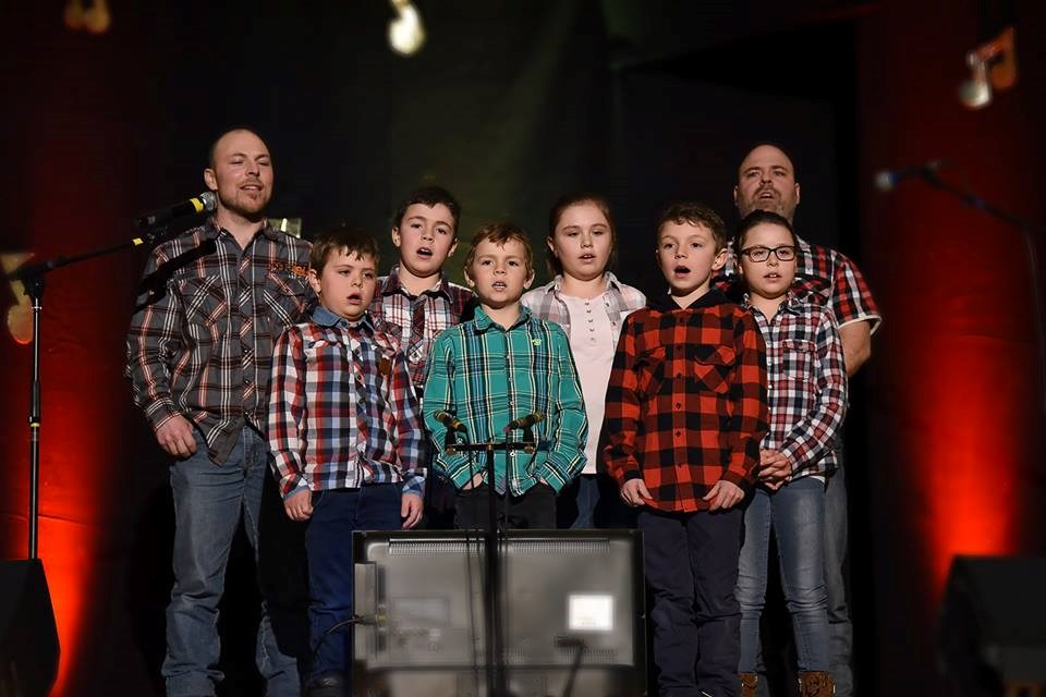 Les famille de Saint-Jules se réunissent pour une soirée magique