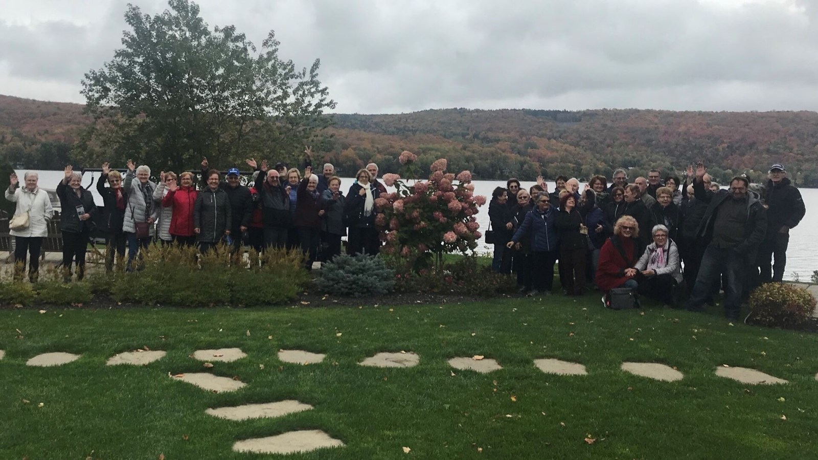 Les aînés de Beauceville ont visité le Manoir du lac William.