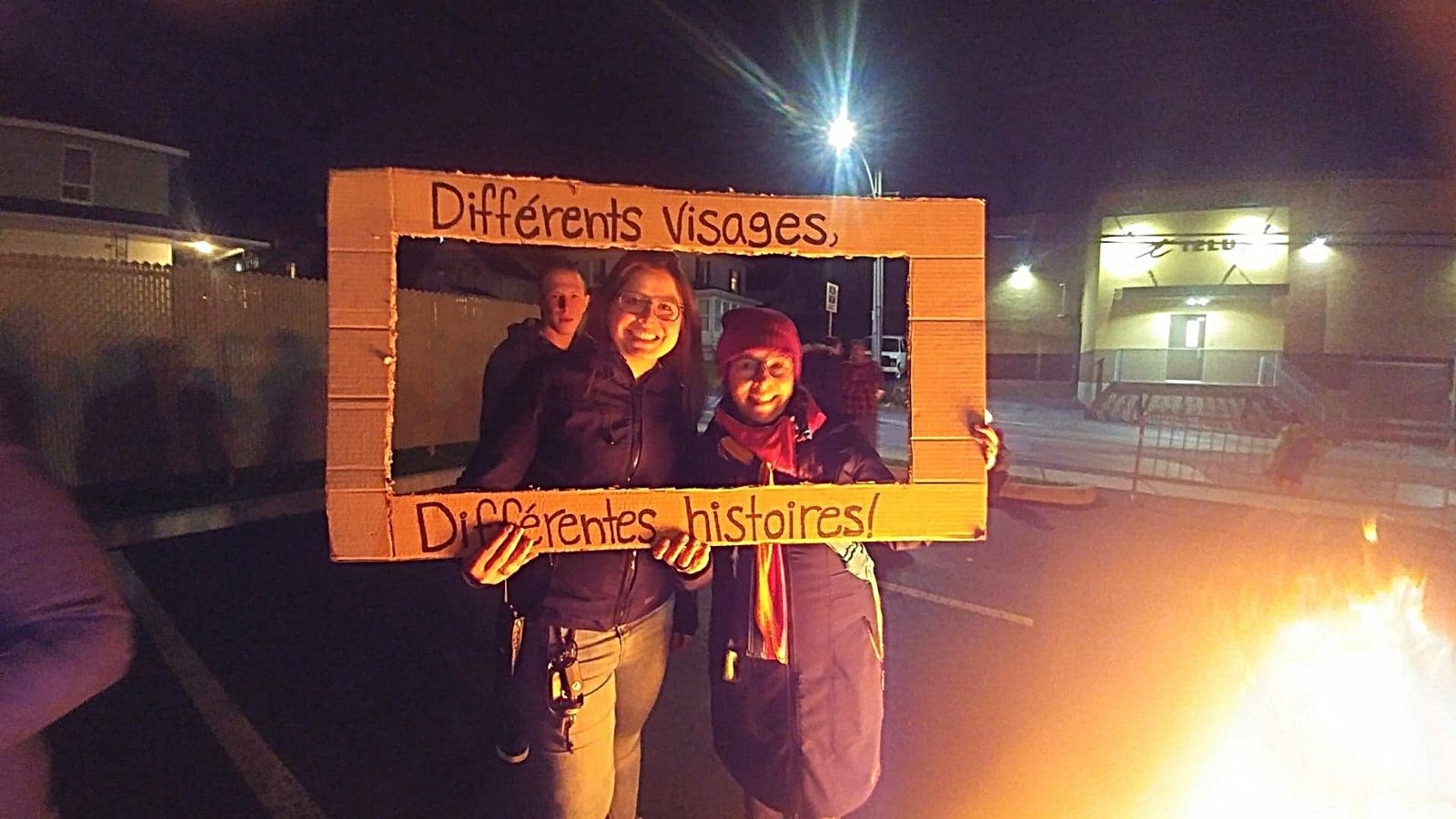 Émilie Vachon et Mélanie Veilleux, coorganisatrices de l'événement et respectivement agente de liaison et stagiaire au Bercail.