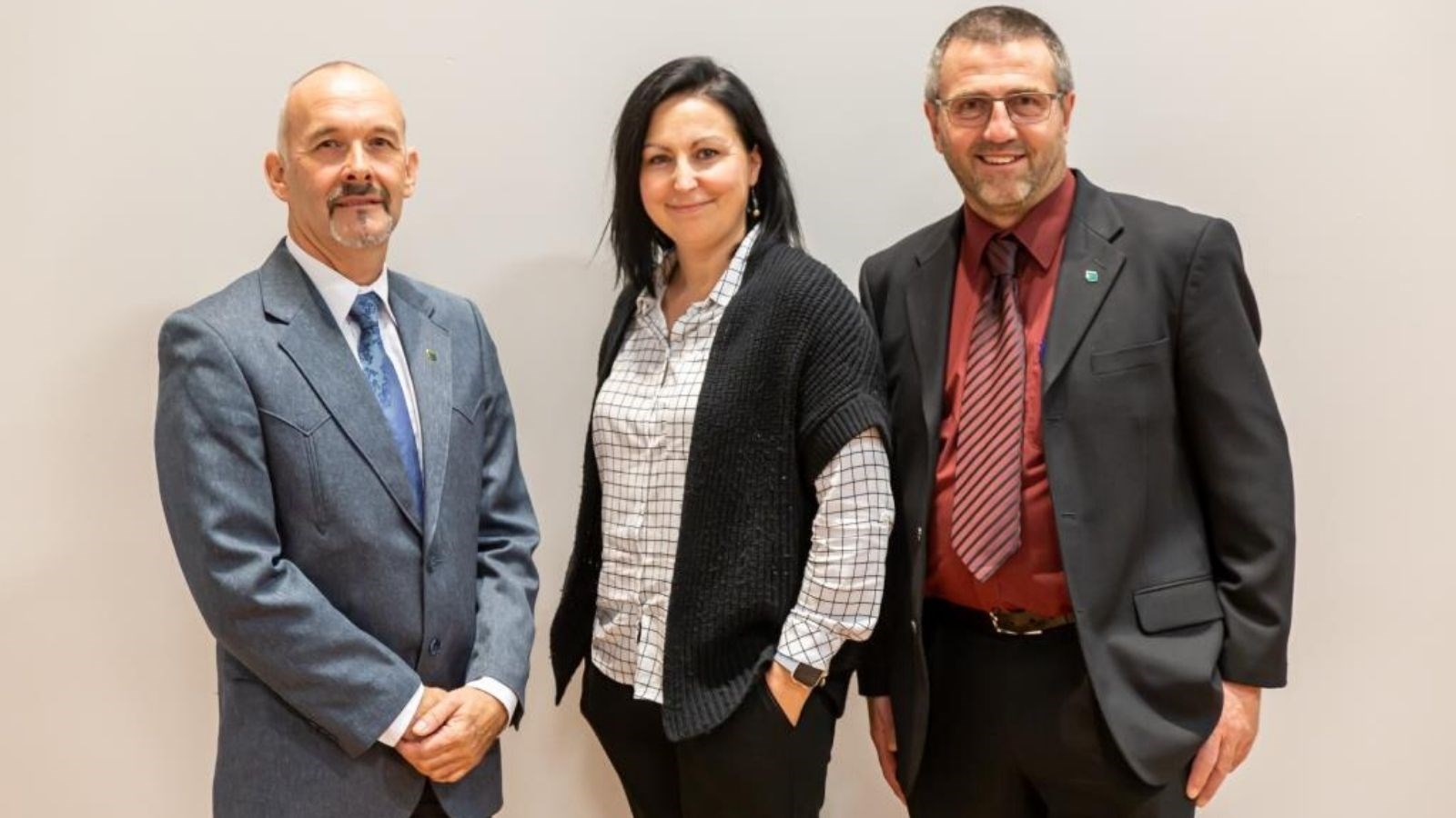 M. Jean Lambert, Mme Natacha Lagarde et M. James Allen, respectivement 1er vice-président, 2e vice-présidente et président de la Fédération de la Chaudière-Appalaches.