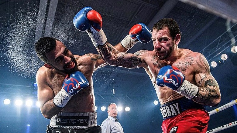 Hubert Poulin gagne son premier combat dans le circuit professionel