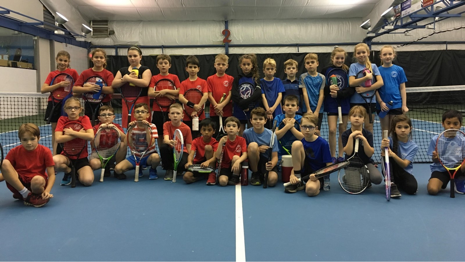 Tennis Beauce présentait récemment la Coupe de la relève pour les jeunes du club qui participent aux différents programmes juniors.