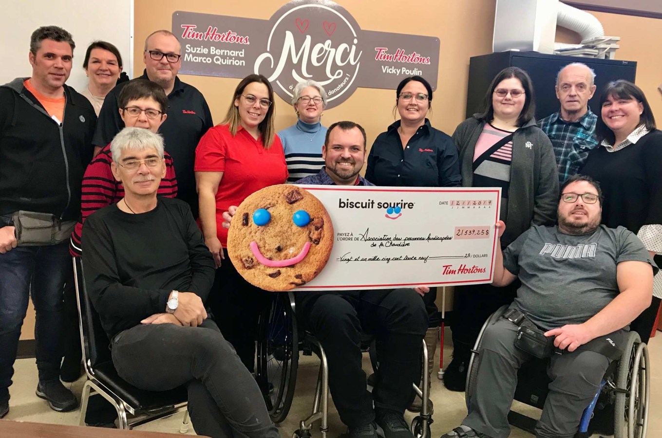 Tim Hortons verse plus de 21 000 $ à l'APH de la Chaudière