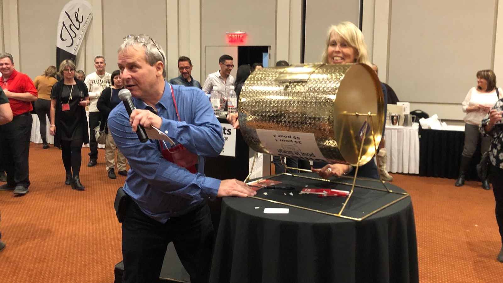 Une clientèle qui rajeunit au Salon des vins de Saint-Georges
