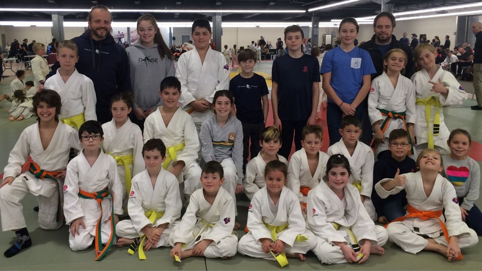 Participants du Club de judo Saint-Georges à l’Interzone de la Mauricie, le 17 novembre 2019.