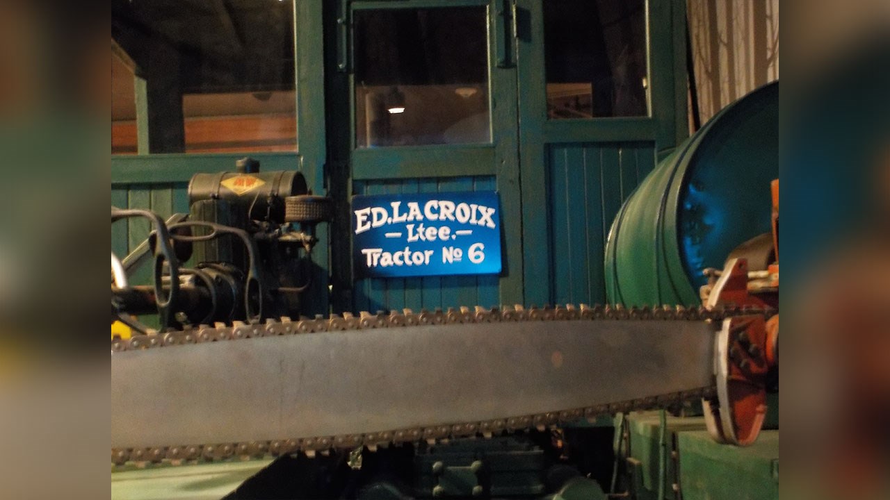 LES ÉNORMES LOG HAULERS D'ÉDOUARD LACROIX
