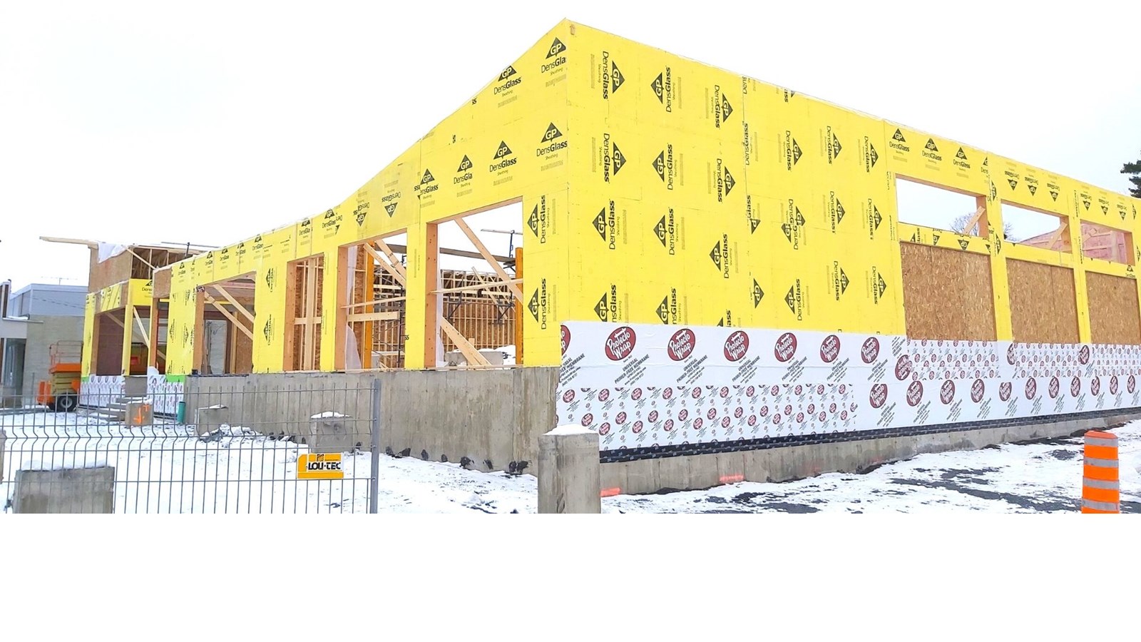 La construction du restaurant Normandie de Beauceville est bien en marche.