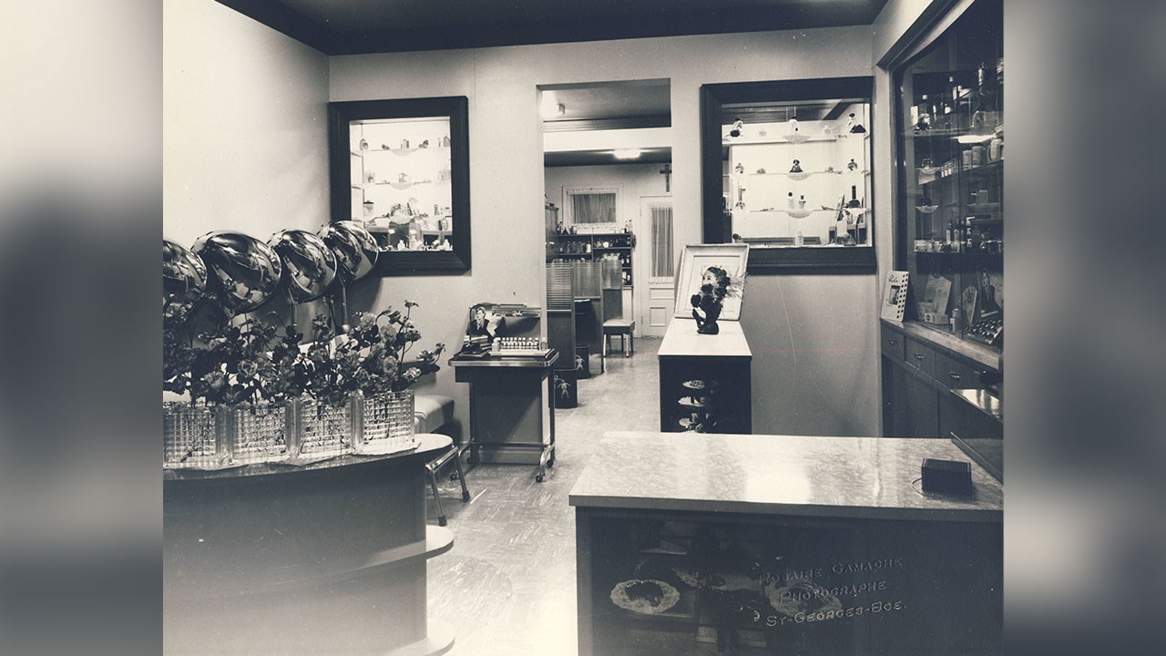LE SALON DE BEAUTÉ LAURETTA ET LE SALON MADELEINE