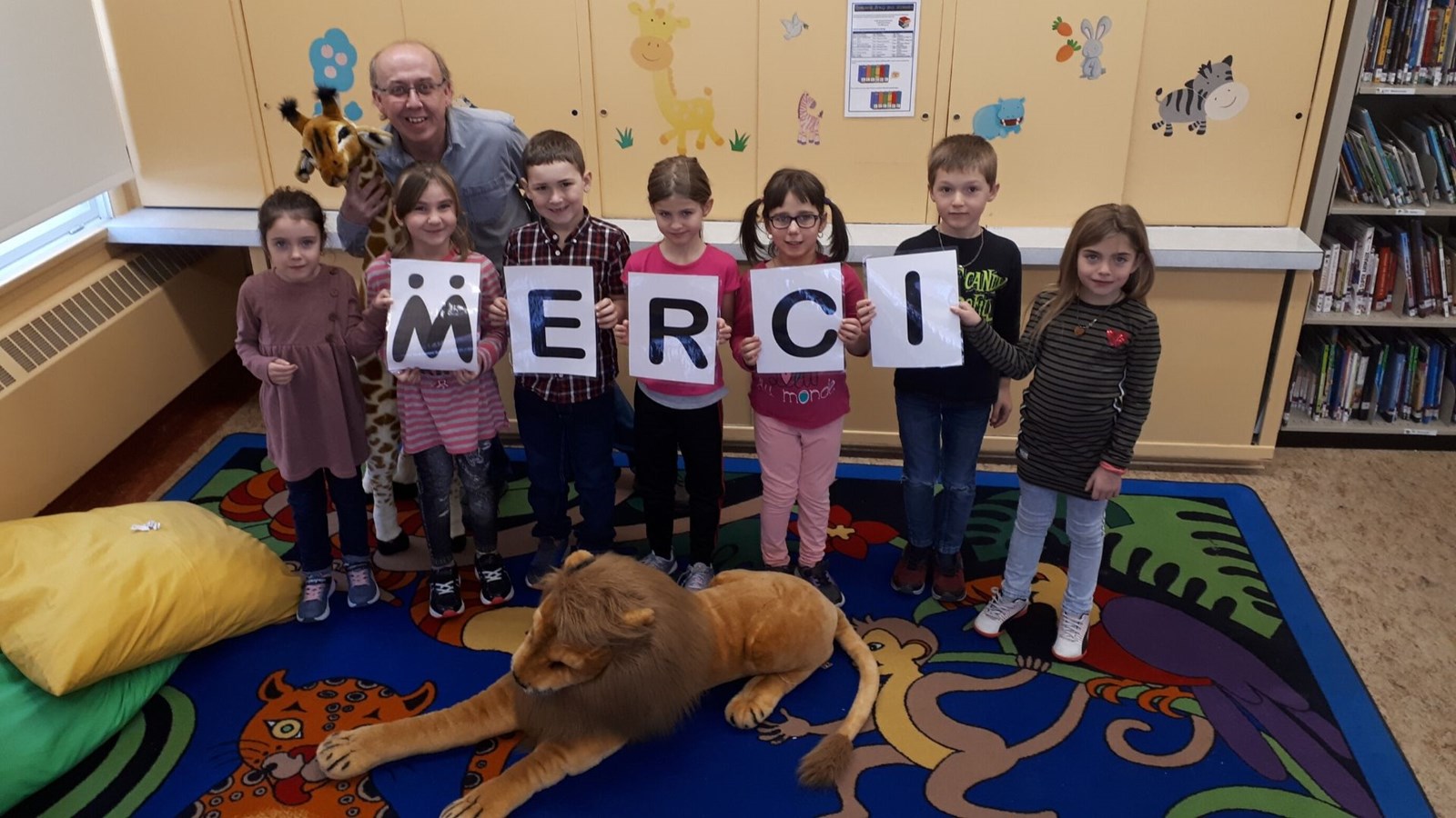 Mission inclusion a remis un montant de 25 000 $ à l'organisme Parrainage Jeunesse.