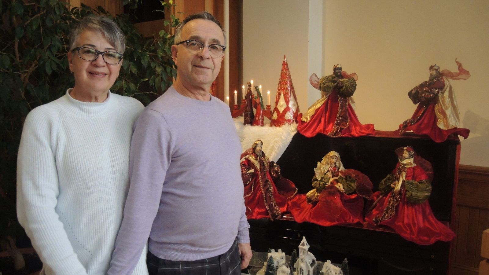 Les crèches de Noël, plus qu'une passion pour Hélène Paquet et Martial Drouin