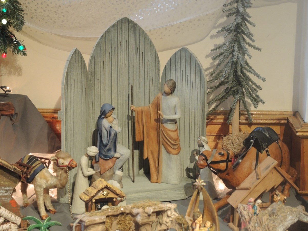 Les crèches de Noël, plus qu'une passion pour Hélène Paquet et Martial Drouin