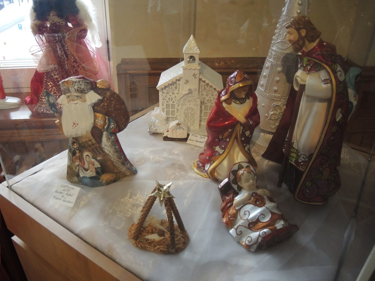 Les crèches de Noël, plus qu'une passion pour Hélène Paquet et Martial Drouin