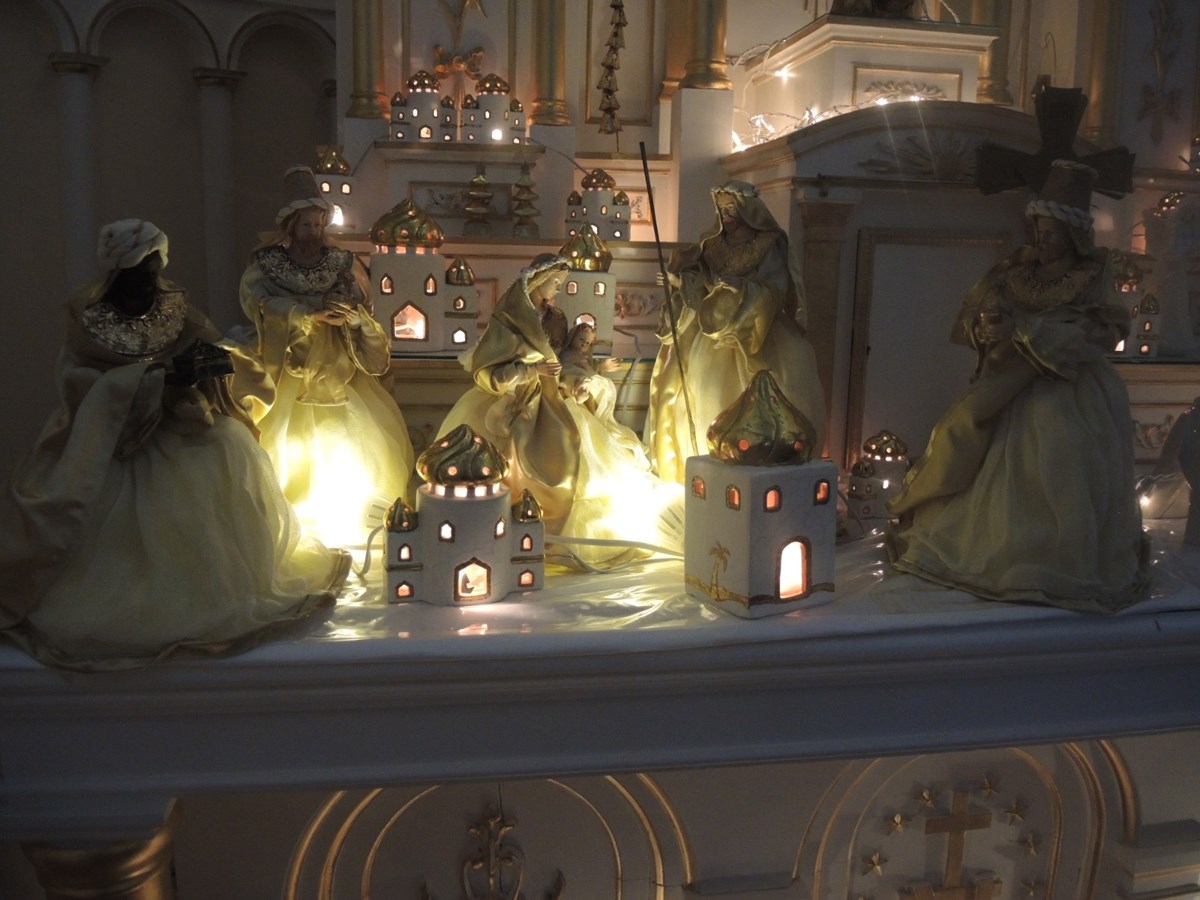 Les crèches de Noël, plus qu'une passion pour Hélène Paquet et Martial Drouin