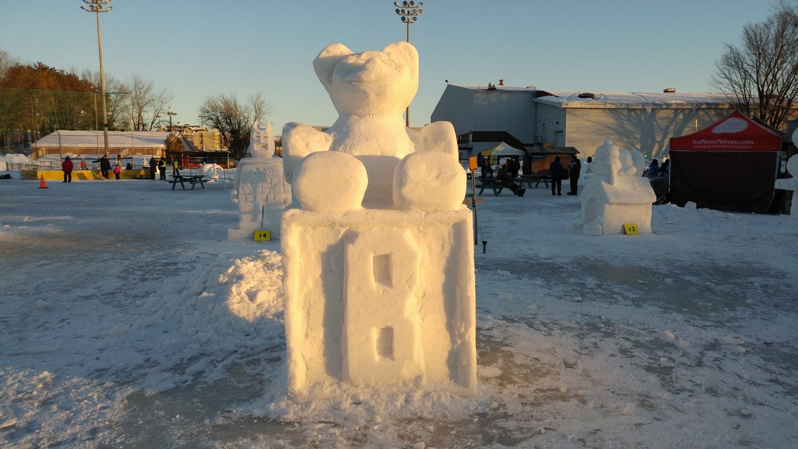 20e Festival de sculptures sur neige : les sculpteurs ont rivalisé d'imagination