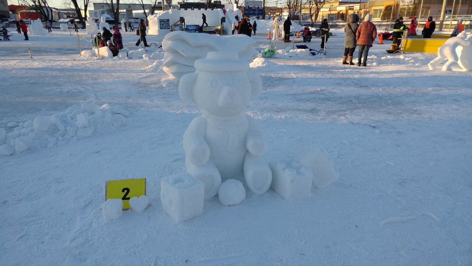 20e Festival de sculptures sur neige : les sculpteurs ont rivalisé d'imagination