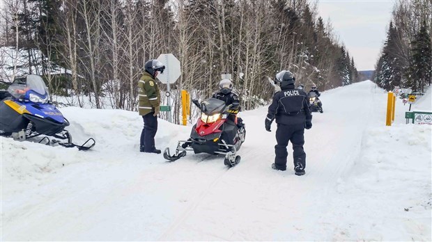 48 constats d’infraction ont été remis à des motoneigistes