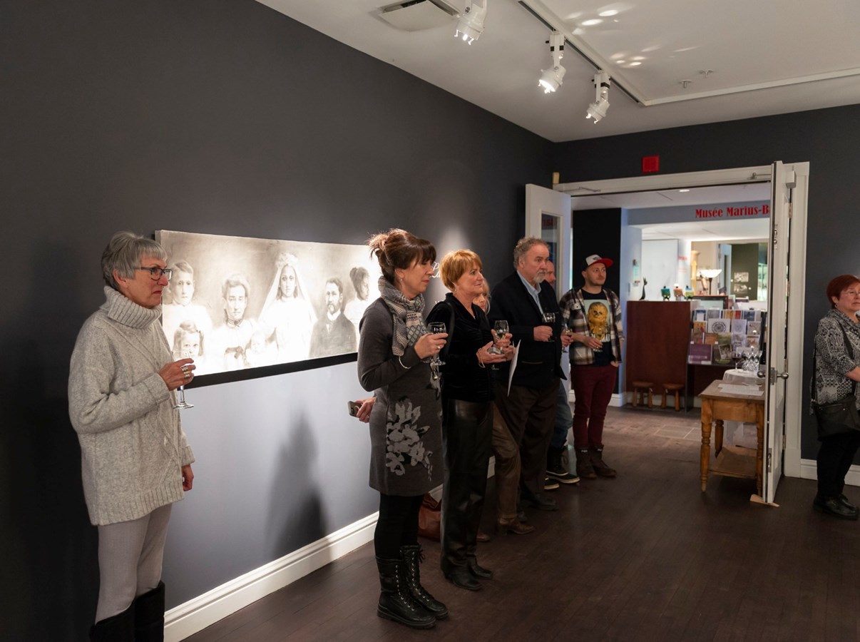 Vernissage de l'exposition « La Sapinière » de Valérie Gilbert