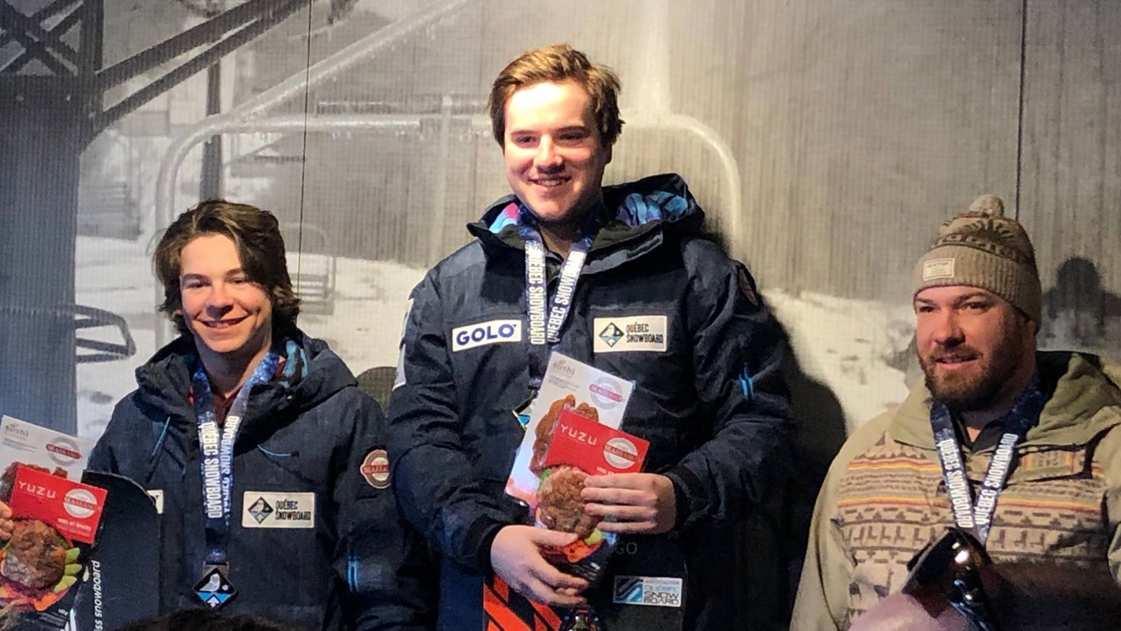 Une récolte de médaille pour l'équipe de snowboard cross du Mont-Orignal