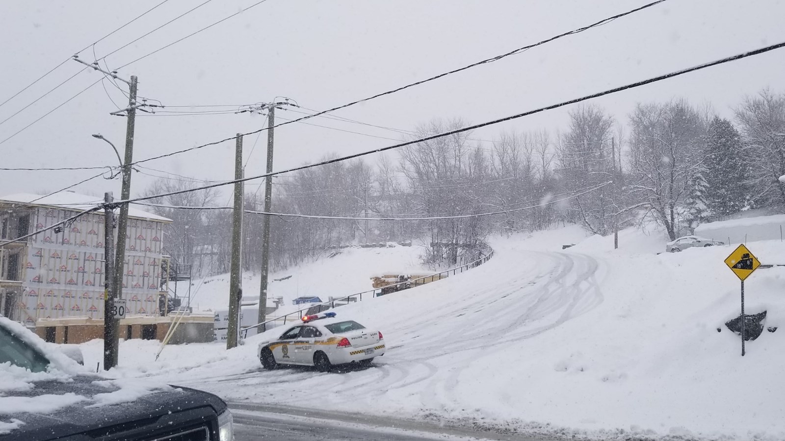 Un accident impliquant trois véhicules survenu sur la 1e Avenue à Saint-Georges