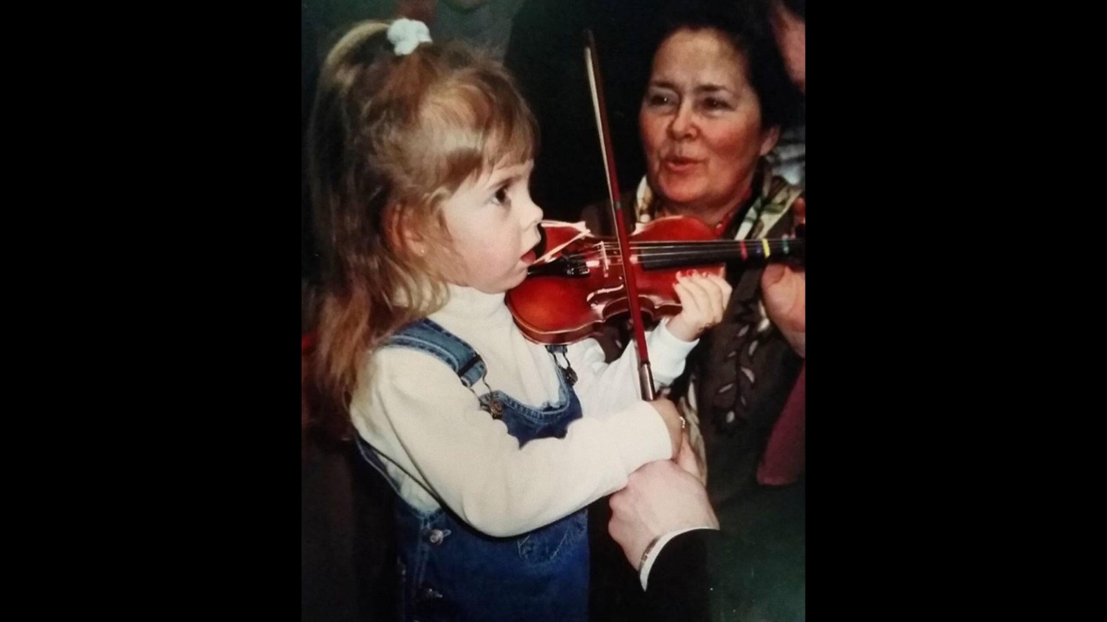 Marjorie avec son premier violon. 