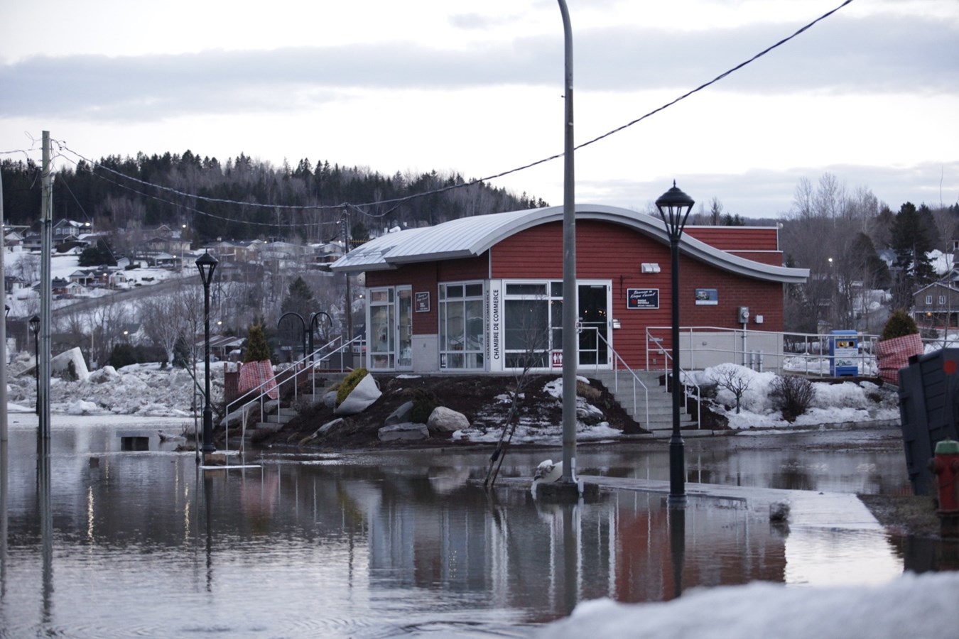 Inondation à Beauceville : images des rues à 19 h