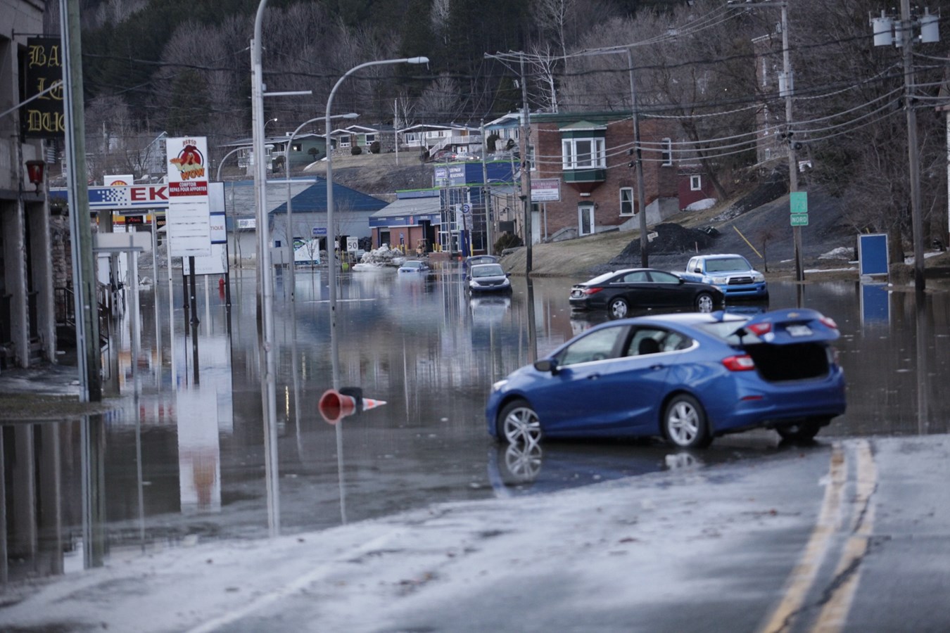 Inondation à Beauceville : images des rues à 19 h