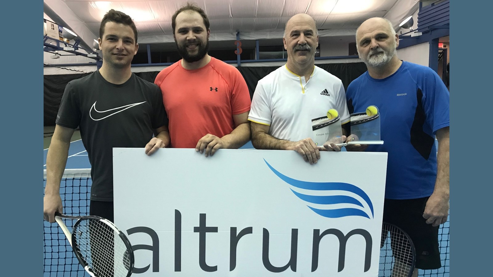 De nombreux participants à la Coupe Altrum de Tennis Beauce