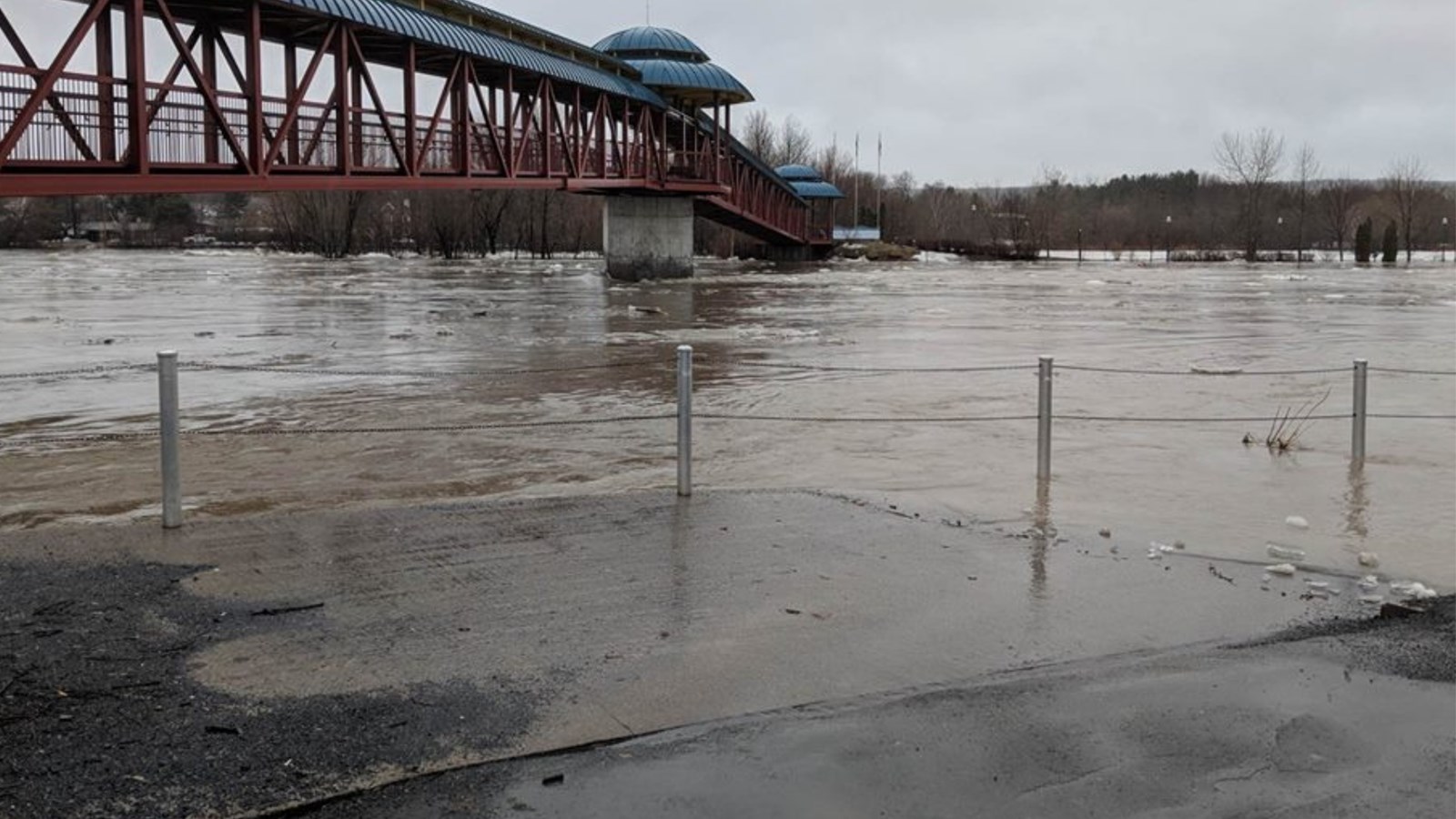 Inondations printanières: Évacuation du secteur Parc Veilleux à St-Georges