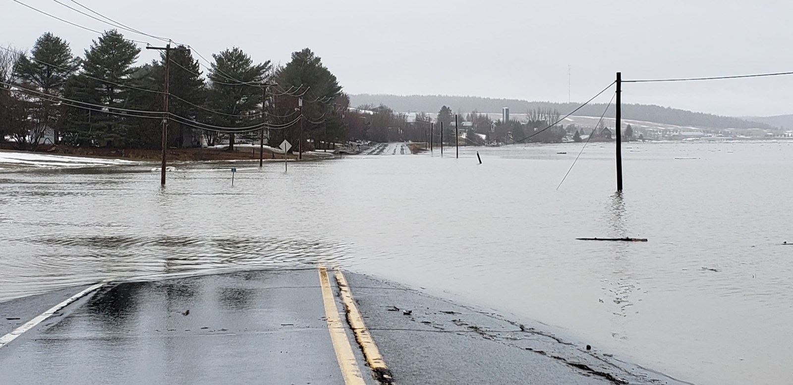 Inondations : coupures d’électricité à Beauceville