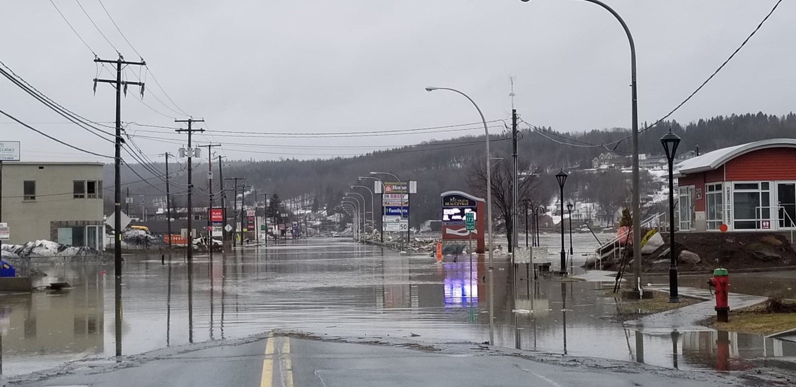 Inondations : coupures d’électricité à Beauceville