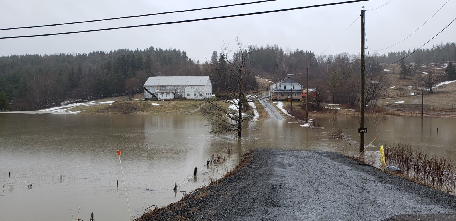 Inondations : coupures d’électricité à Beauceville