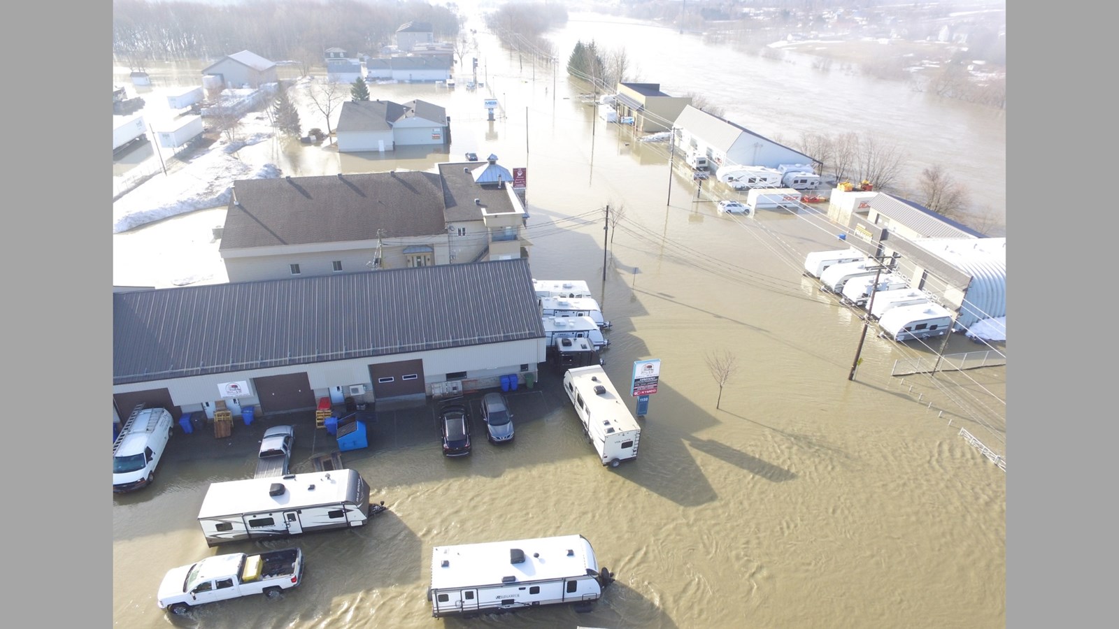 Inondations Ste-Marie: photographies aériennes