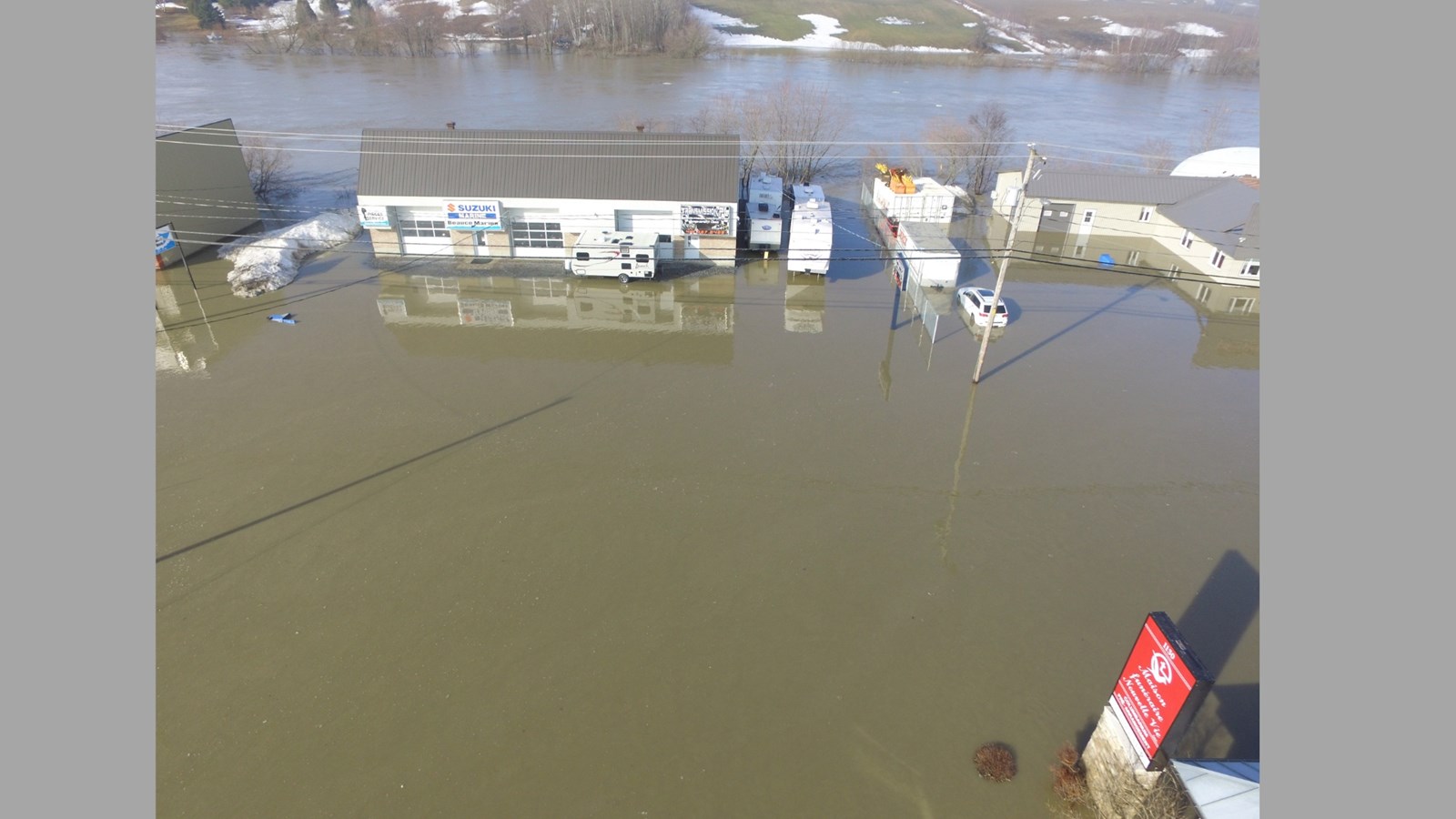 Inondations Ste-Marie: photographies aériennes