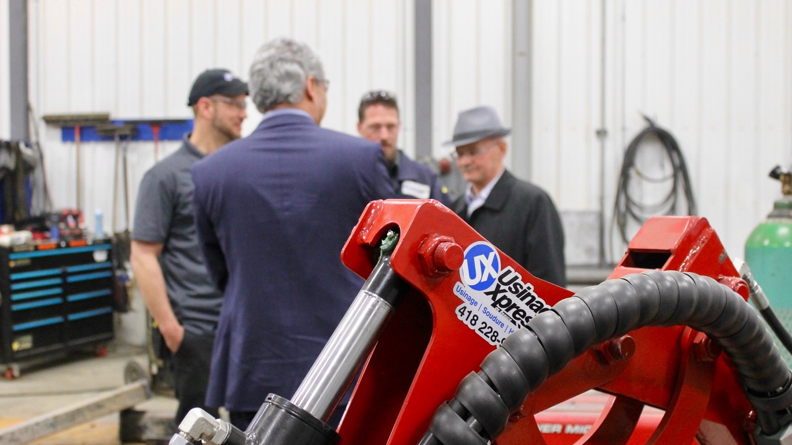 À 6 mois des élections, Richard Lehoux fait déjà la tournée des entreprises