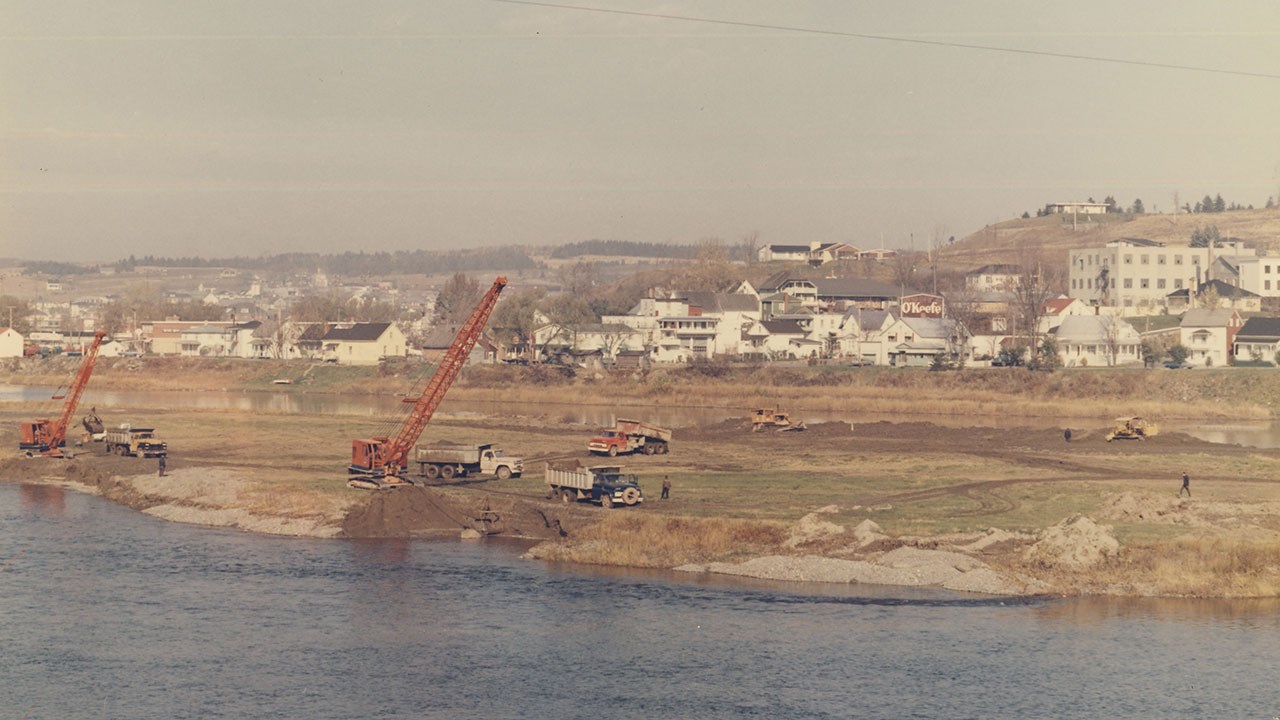 ENLÈVEMENT DE L' ILE GILBERT ET EXHAUSSEMENT DE L'ILE GIROUX
