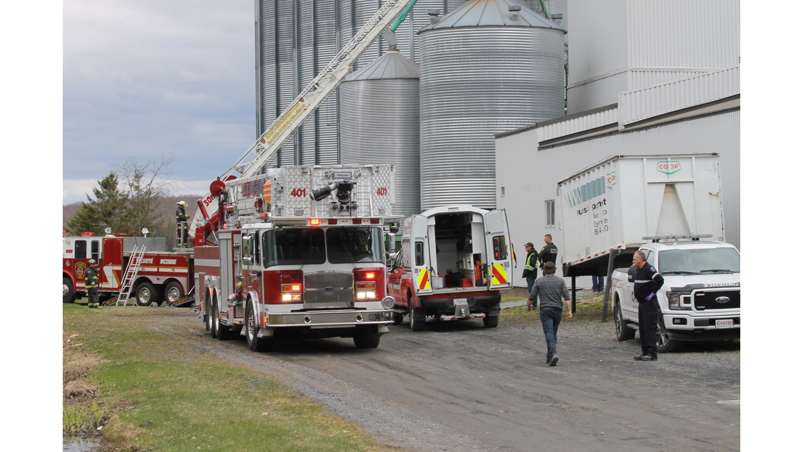 Chute dans un silo à grain : les blessures de l'homme ne seraient pas majeures 
