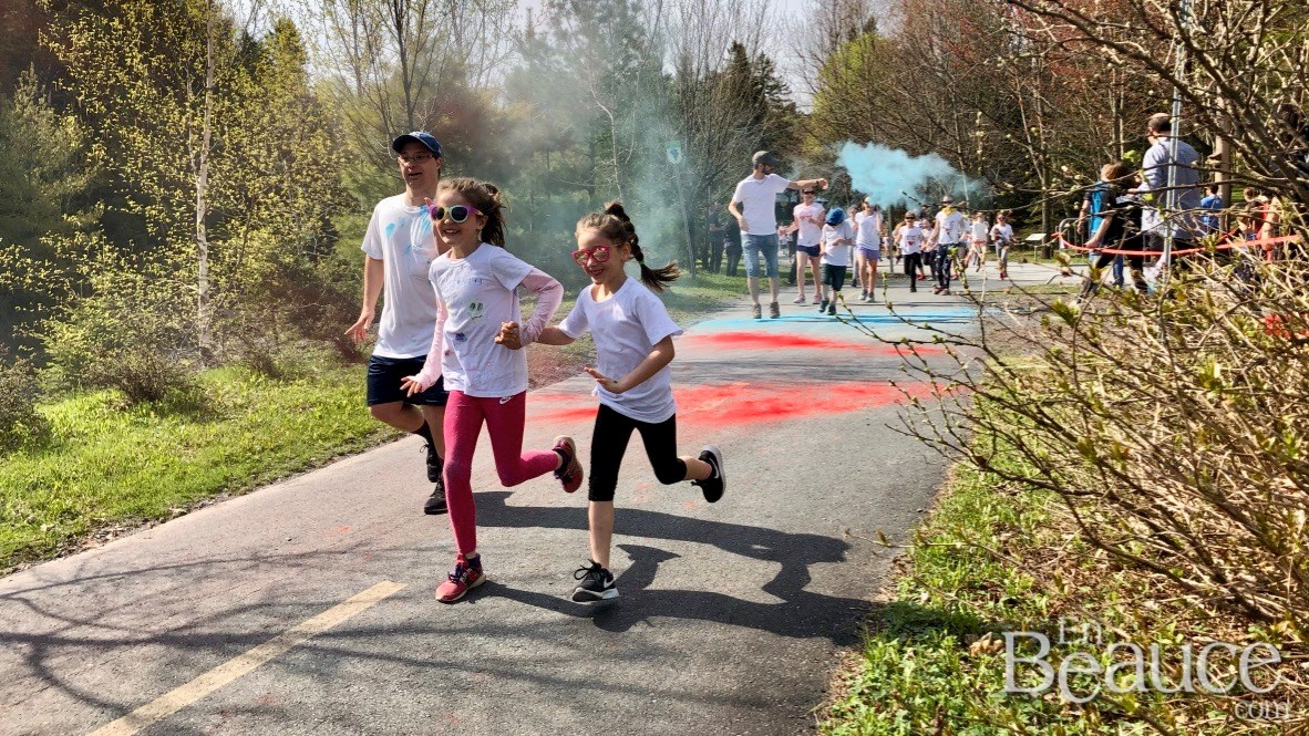 500 coureurs ont participé à la Course colorée