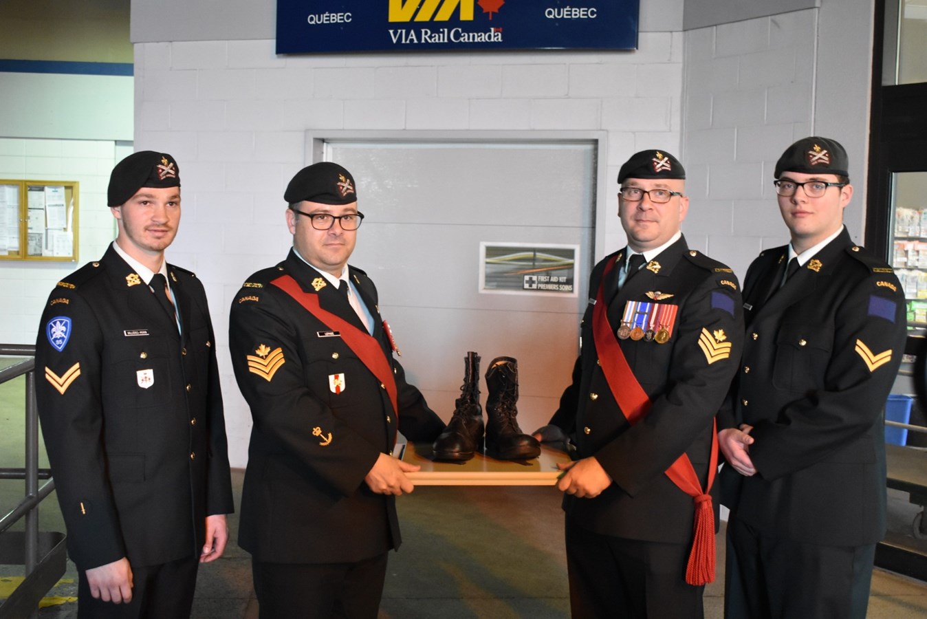 Le Régiment de la Chaudière participe aux commémorations soulignant le jour J