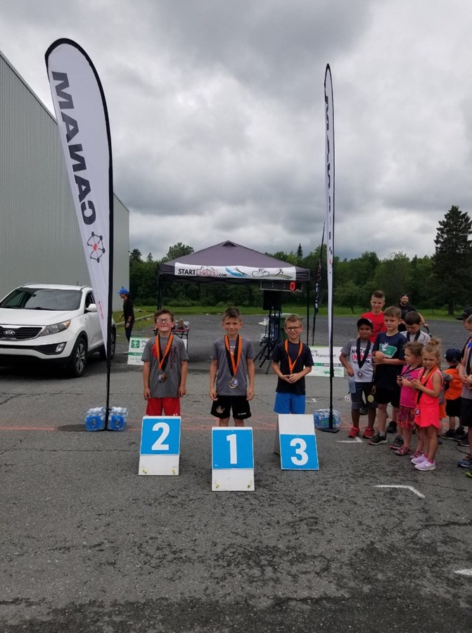 Podium 1 km 8-10 ans gars