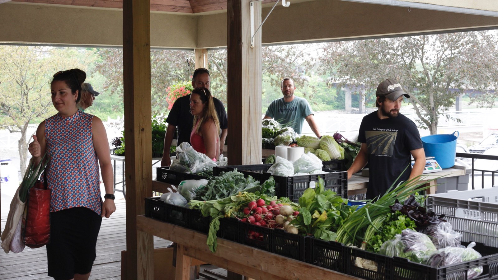 Les producteurs locaux s’invitent sur la terrasse du Grand Marché