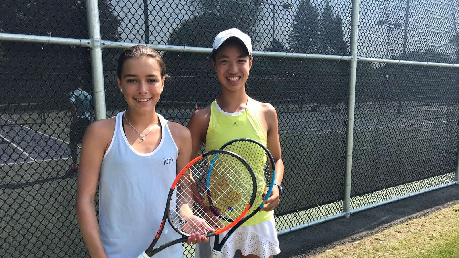 Alizée Poulin et Rosalie Carrier-Dulac