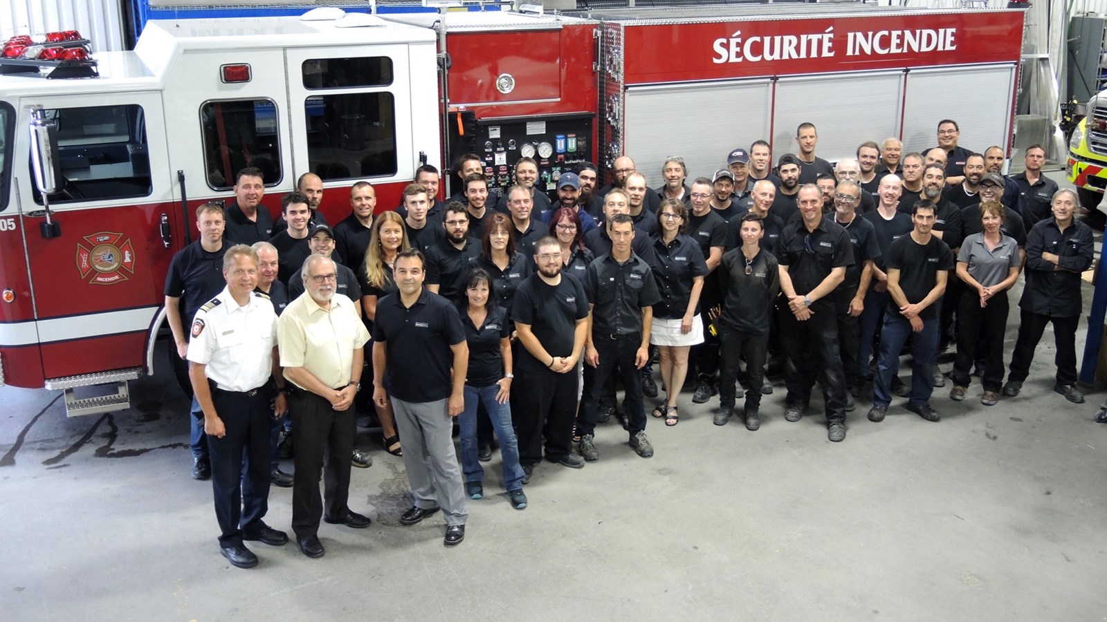 Un nouveau camion autopompe... fabriqué par des pompiers