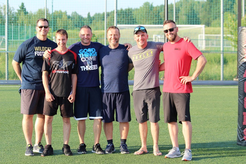Les TIGRES bleu champions de la première édition de la LFFL